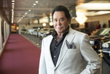 wayne newton net worth